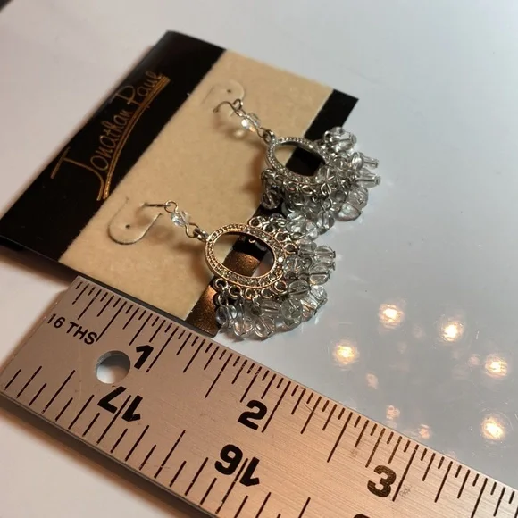 Silvertone pierced earrings. Rhinestones and clear beads. - Picture 3 of 3
